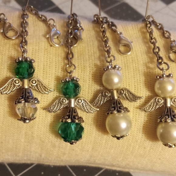 Custom handmade crystal Angels keychains - Picture 2 of 2